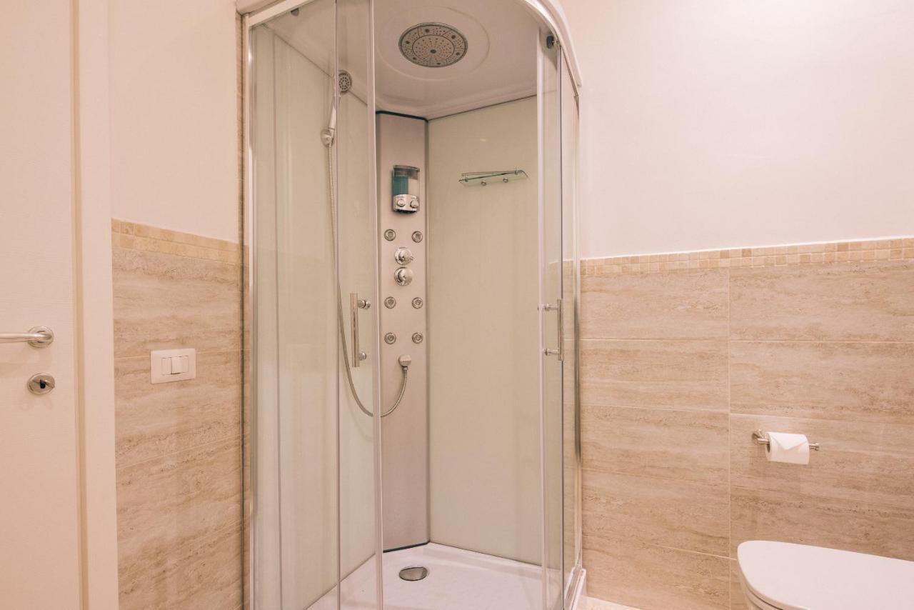 La Promenade Rooms & Suites Olbia Exterior photo